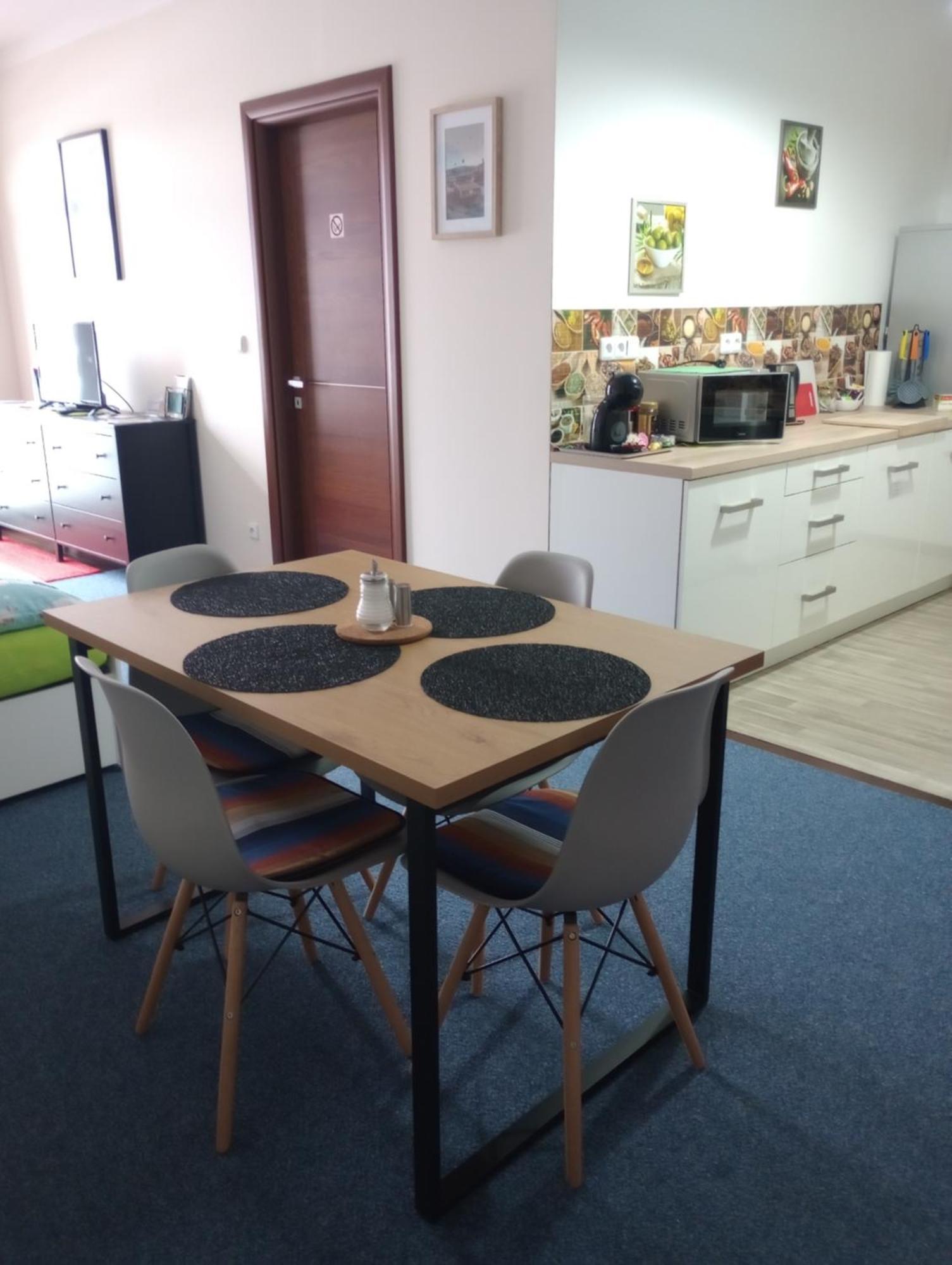 Apartman Rezidence Moser-Free Parking Garage 카를로비바리 외부 사진